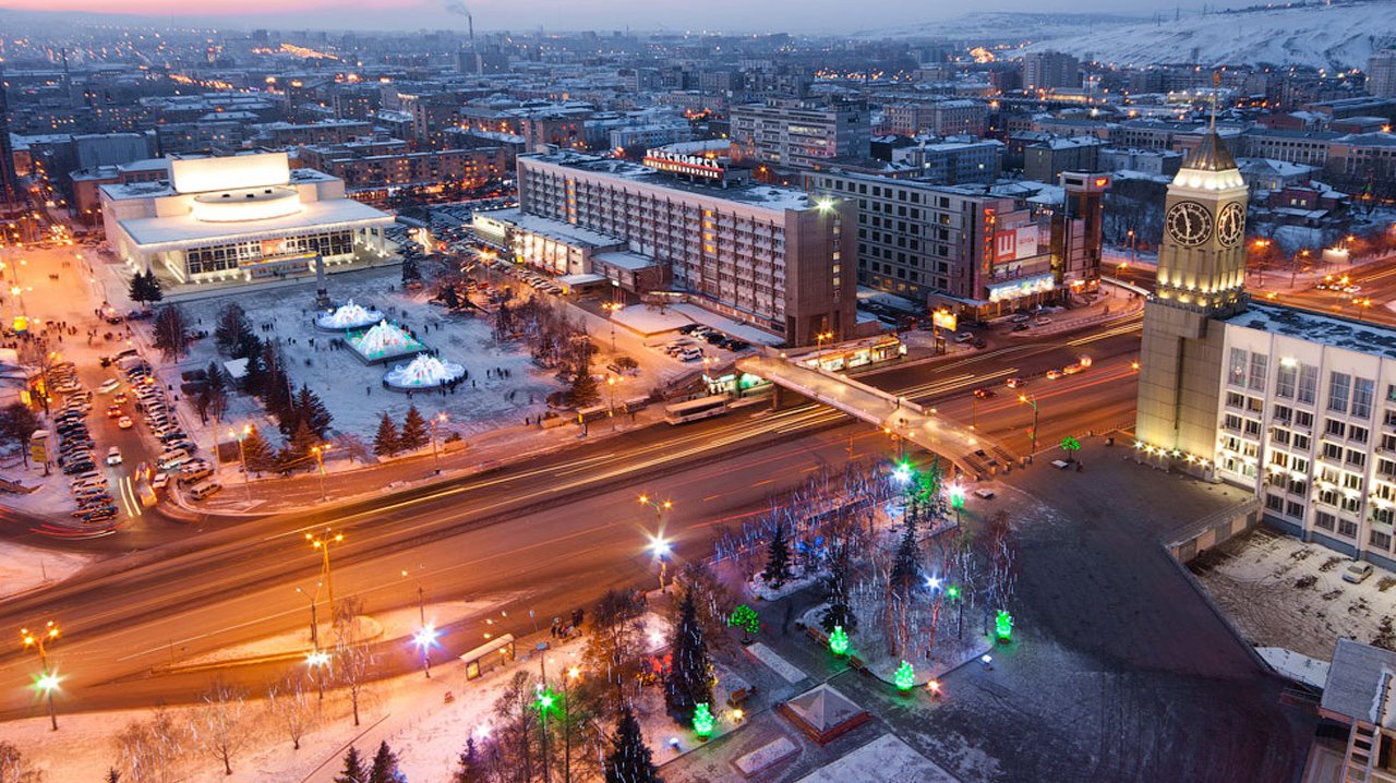 Красноярский видео. Красноярск центр города. Театральная площадь Красноярск панорама. Городской округ город Красноярск. Красноярск Театральная площадь с вы.